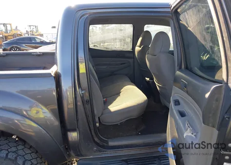 2013 Toyota Tacoma Base V6 z USA, uszkodzony, nr VIN 5TFLU4EN3DX050093